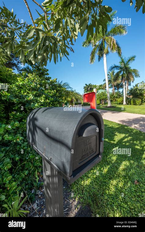 blue mailbox naples fl